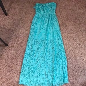 Lace maxi dress